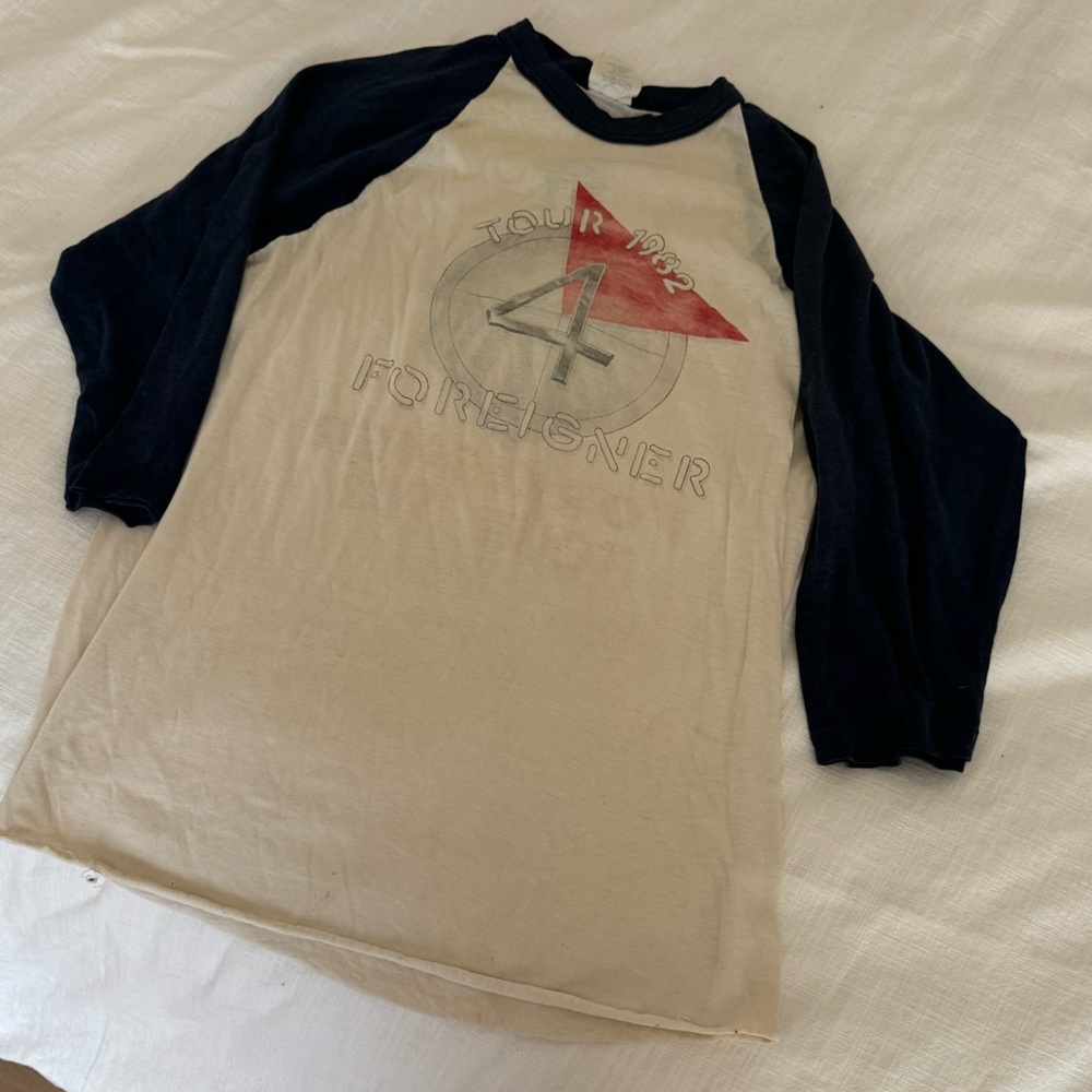 Vintage Foreigner tour tee